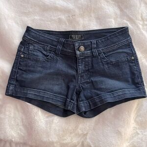 GUESS JEAN SHORTS SIZE 27